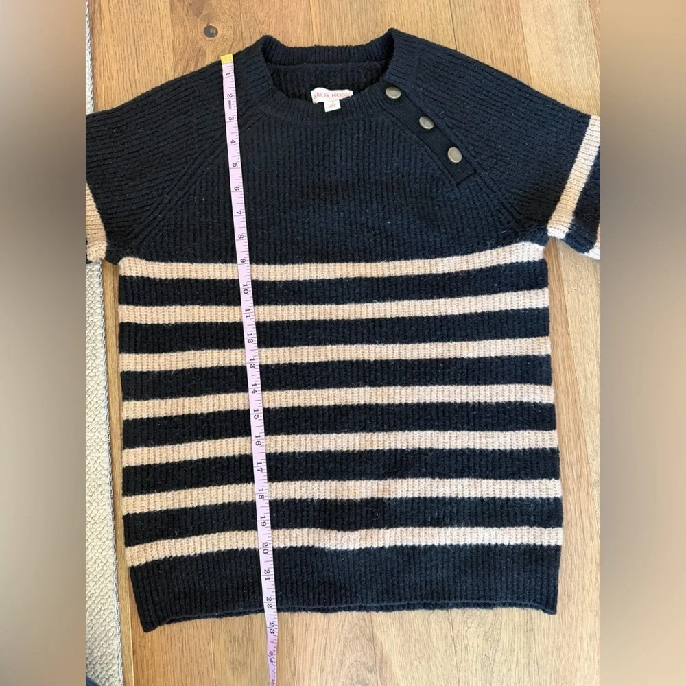 Knox Rose Black & Tan Striped Ribbed Sweater | XS